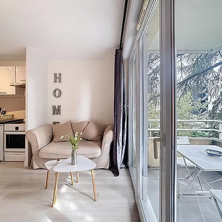 La Terrasse De L’esplanade, Confort&terrasse Appartement *
